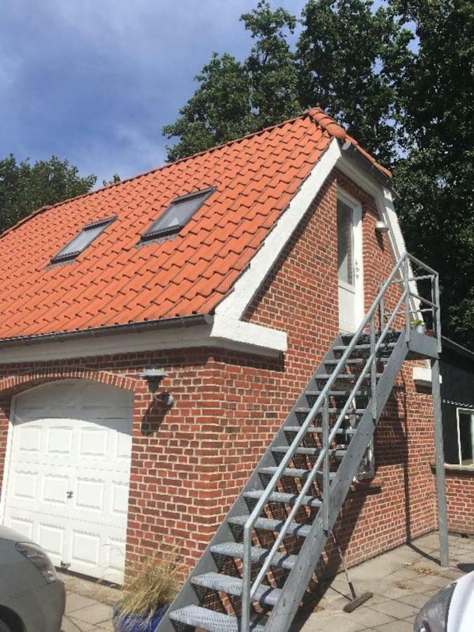 Apartamento Ro I Skoven - Men Taet Pa Byen Varde Exterior foto